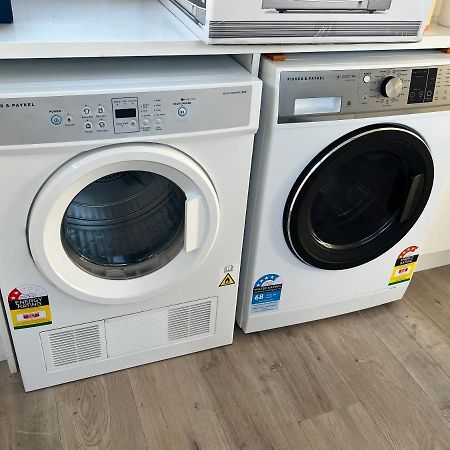 Orewa Homestay Rooms Окленд Экстерьер фото