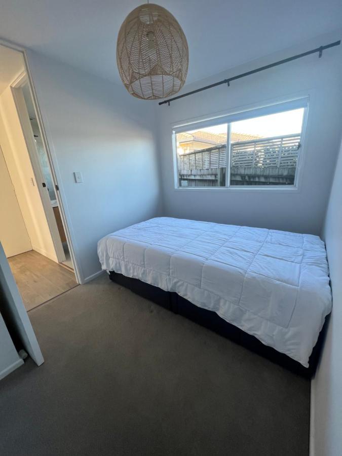 Orewa Homestay Rooms Окленд Экстерьер фото